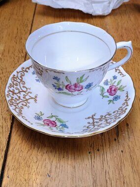 vintage Colclough bone china tea cup and saucer set,